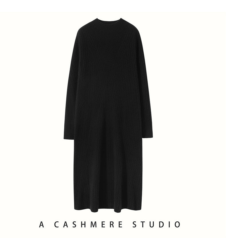 New autumn and winter cashmere dress